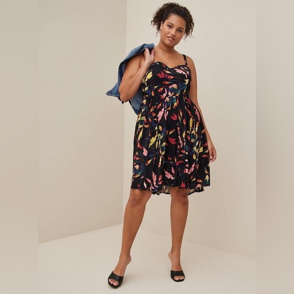 torrid Dresses & Skirts - Torrid Mini Challis High-Low Skater Dress size 1X